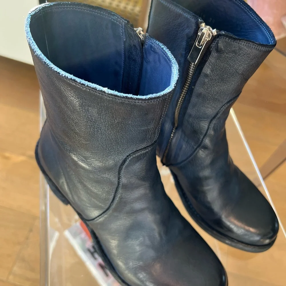 Officine Creative Agnes/O16 boot size 39 Dark Blue, 2.25” heel - Picture 2 of 8
